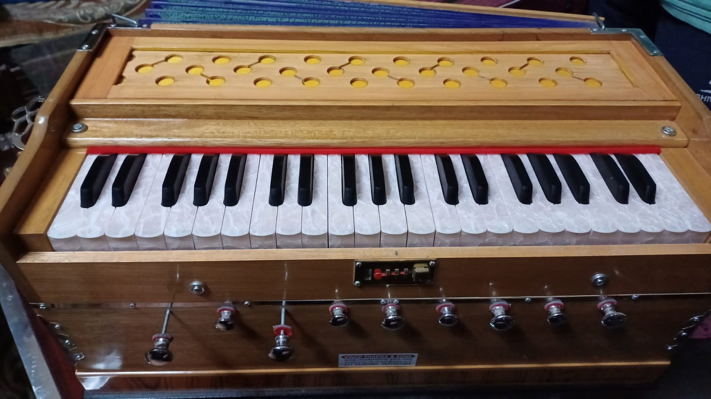 Harmonium 3.5 Octaves